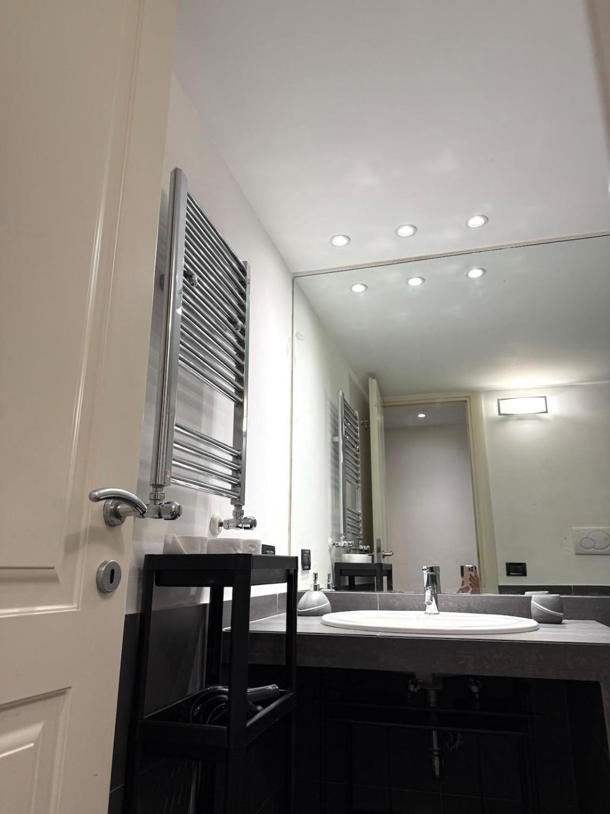 Apartamento Loft In Old Town Near Termini Station And *